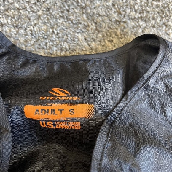 STEARNS Fishing Vest Comfort Series Bouyant Foam Coast Guard Adult S New - Picture 4 of 4